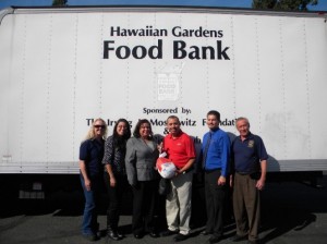 Senator-Elect Tony Mendoza Distributing Turkeys with GSWC and SGVWC